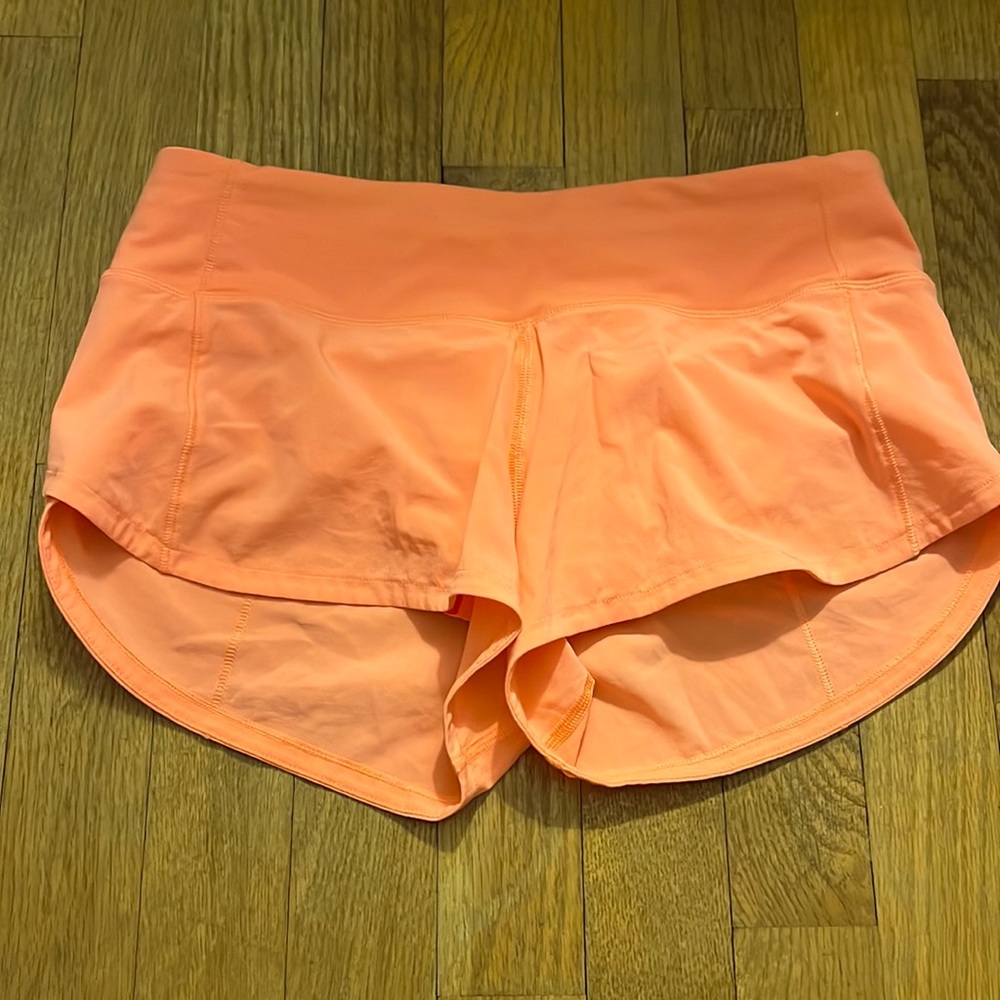 Lululemon shorts (rare color)